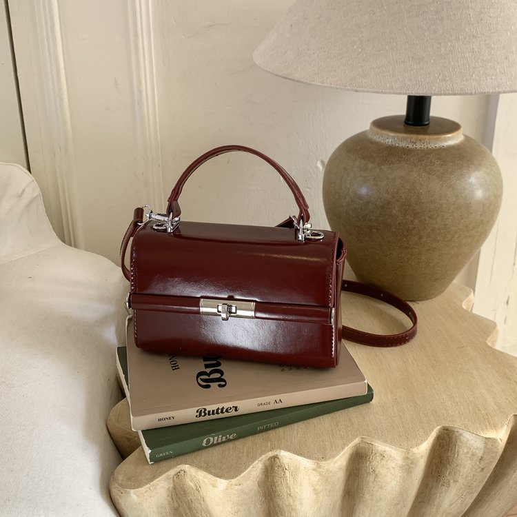 Luxury Bags Paris - High End Leather Luxury Fashionable Elegant