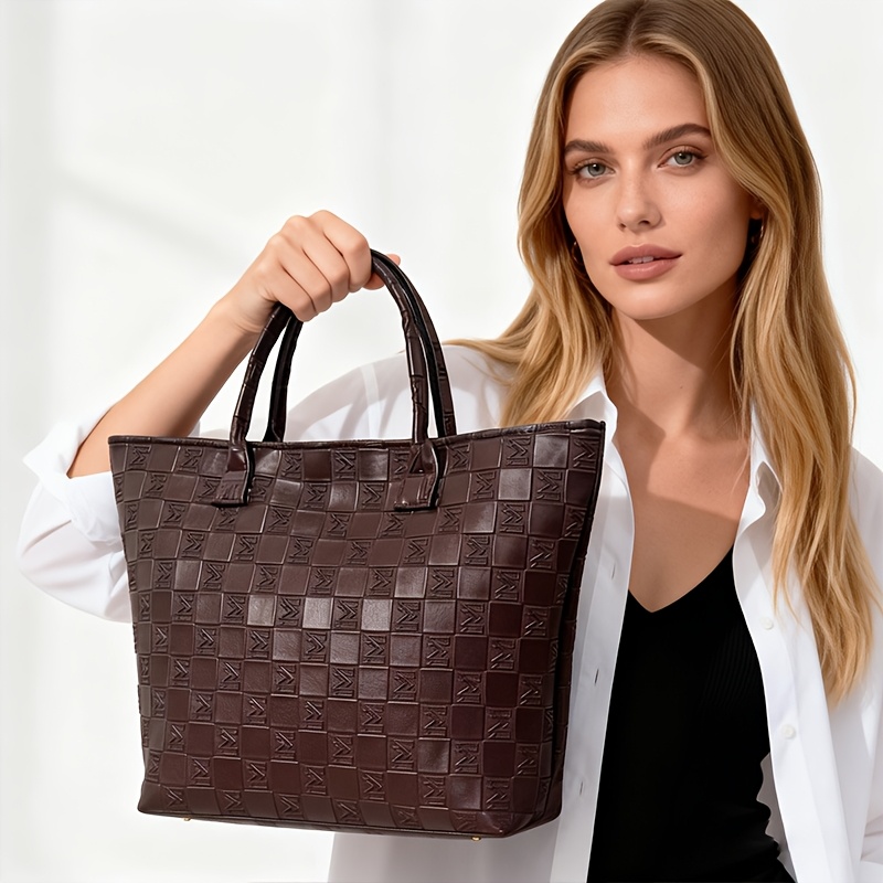Luxury Quilted Bags - Light Luxury Deep Brown Quilted Pattern