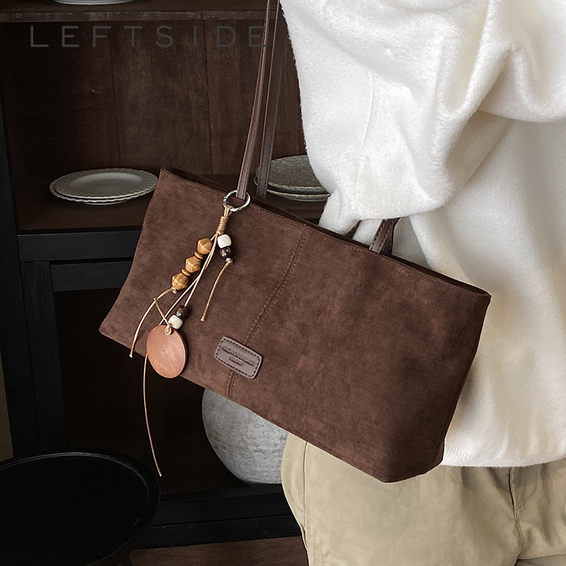 Luxury Bags 2026 Trends - LEFTSIDE Retro Suede Shoulder Tote Bag