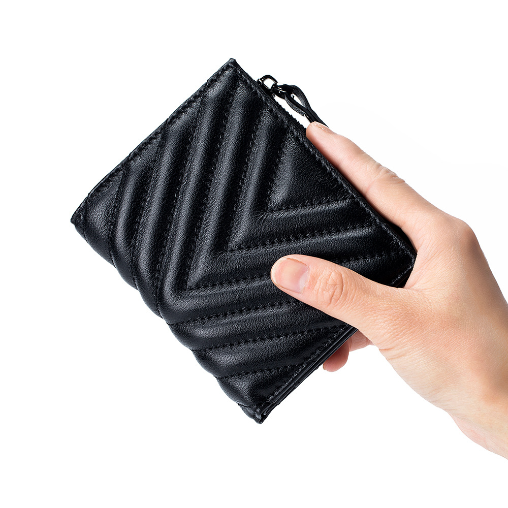 Genuine Sheepskin Luxury Quilt - đánh giá và giá Luxury Quilted Bags