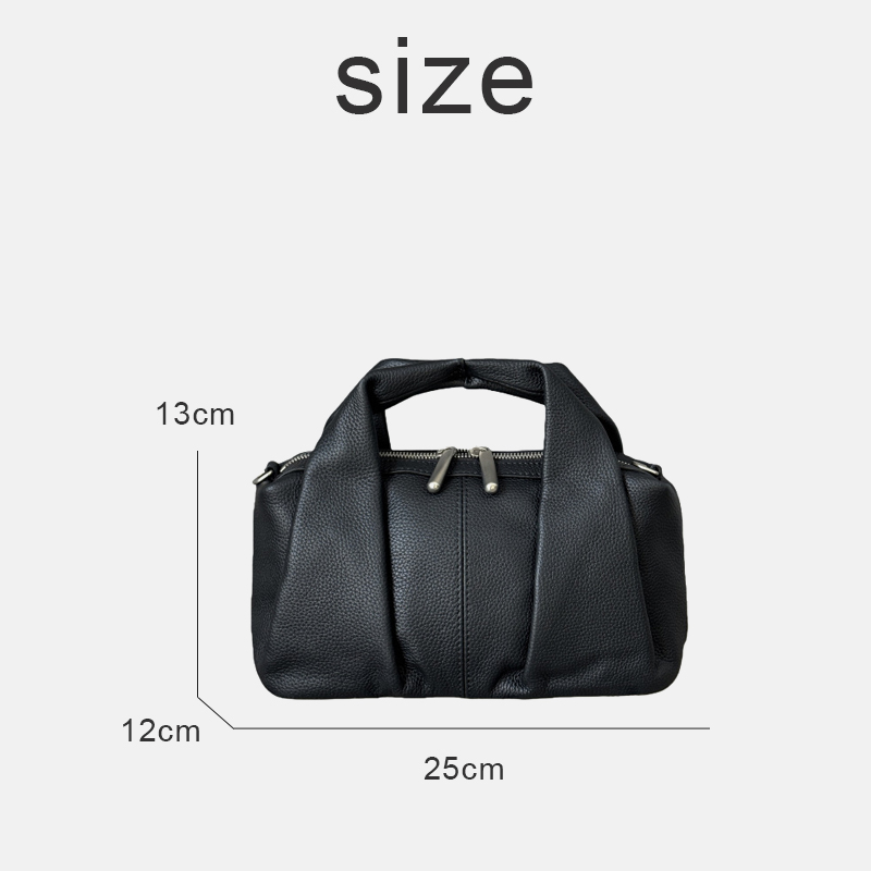 Custom Initials Leather Pillow - đánh giá và giá Luxury Bags Japan