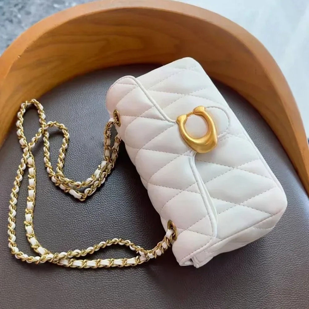 Premium Leather Wallet with Re - đánh giá và giá Luxury Quilted Bags