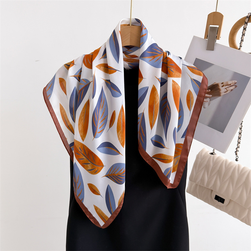 Luxury Brand Print 70cm Square - đánh giá và giá Luxury Bags Casual