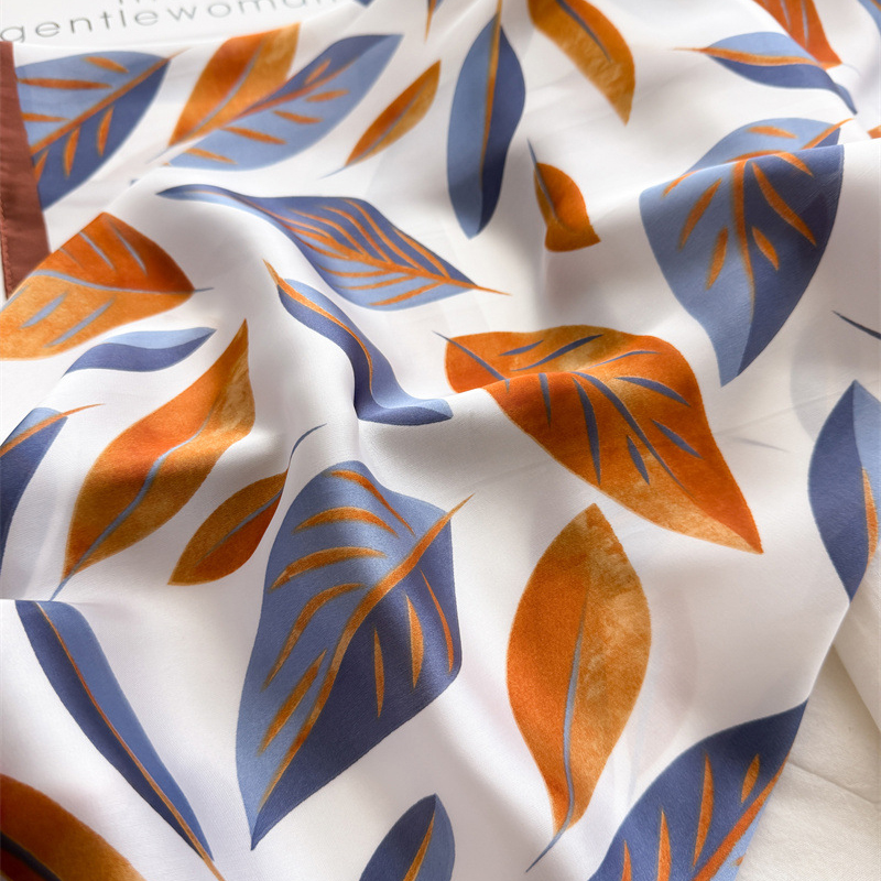Luxury Brand Print 70cm Square - đánh giá và giá Luxury Bags Casual
